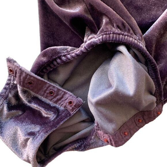 American Girl Floral Embroidered Velvet Bodysuit - Picture 5 of 6